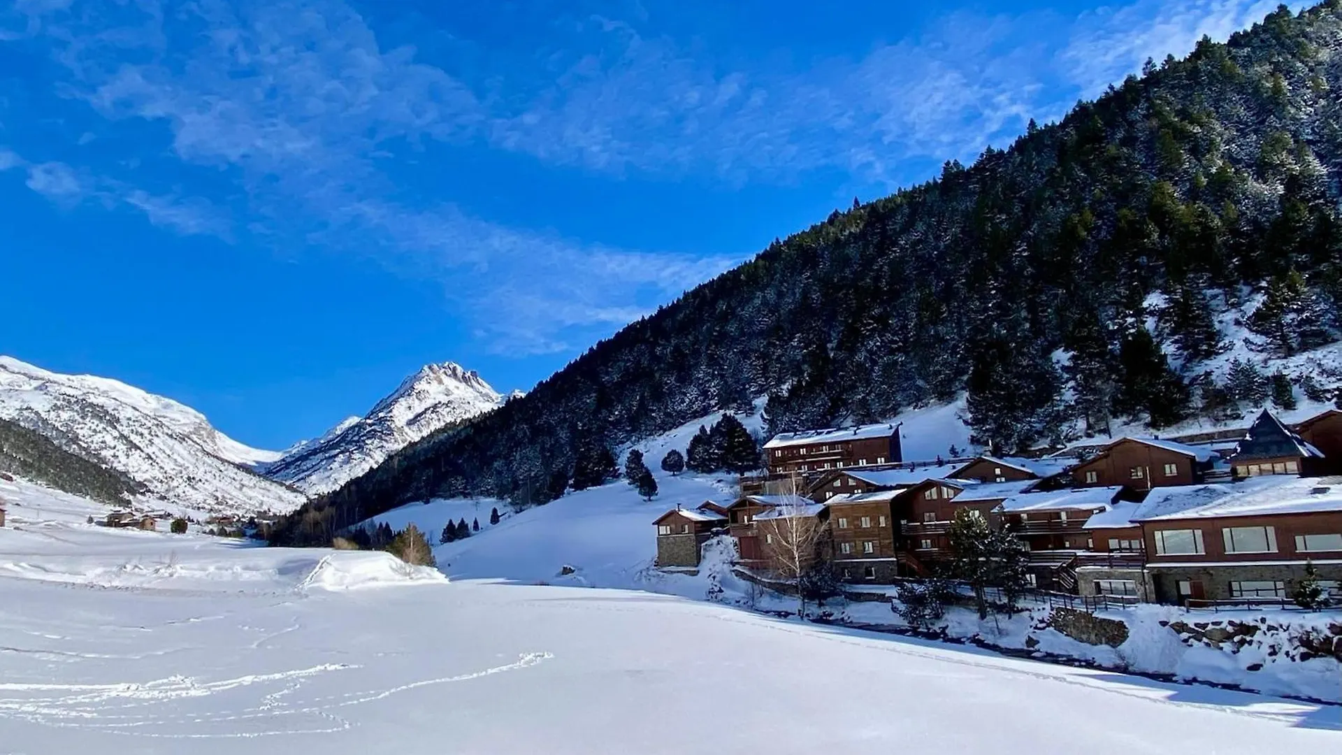 Paisajes De Ensueno En Magnifico Duplex, Siscaro 310 - Hut-8217 Apartment Incles 0*,  Andorra