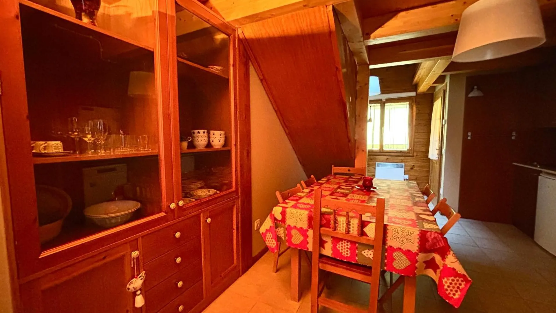 Paisajes De Ensueno En Magnifico Duplex, Siscaro 310 - Hut-8217 Apartment Incles